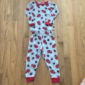 Spider-Man Little Boys Snug Fitting Jammies Size 4